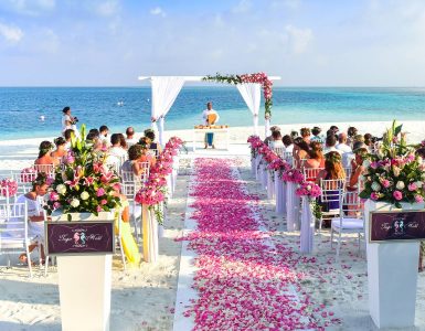 que-porter-pour-un-mariage-de-destination